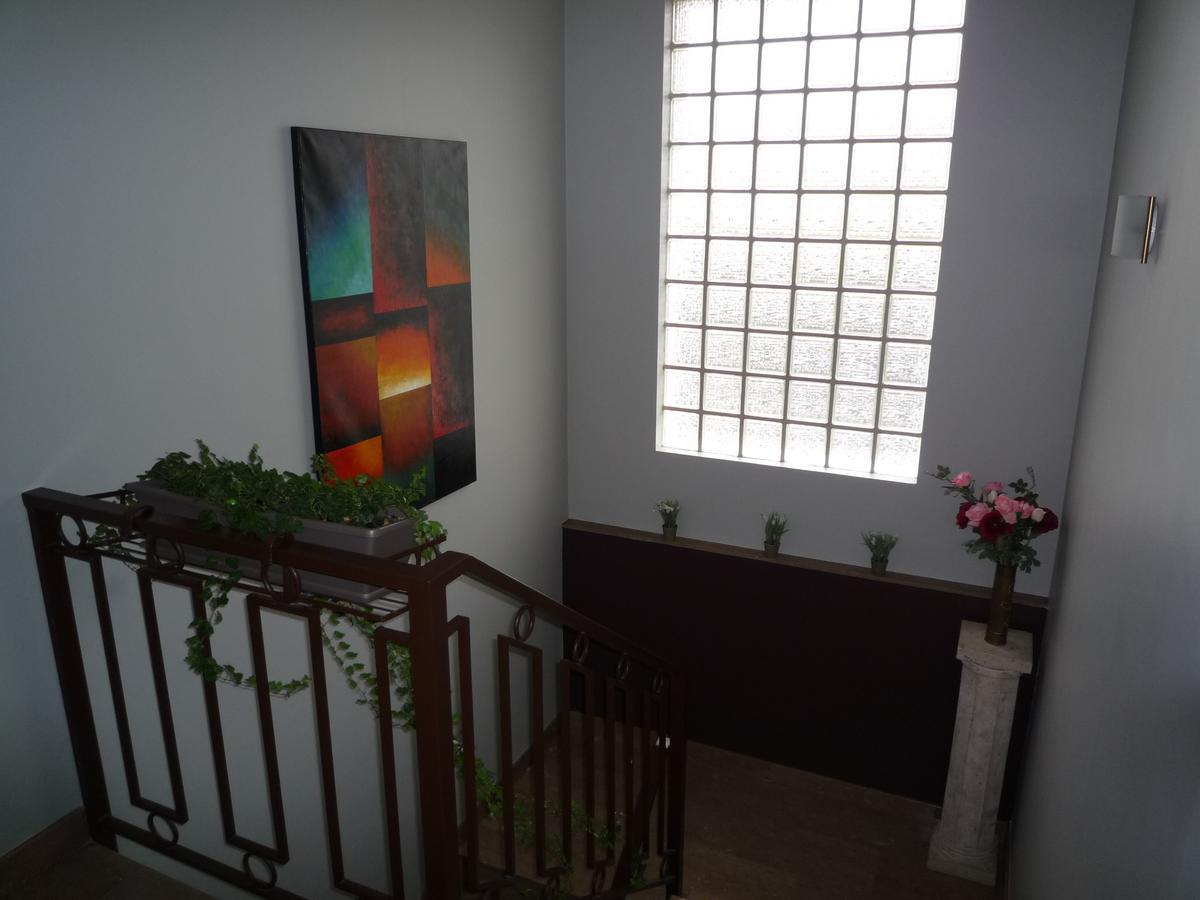 La Maison Des Bonheurs Bed & Breakfast Rillieux-la-Pape Bagian luar foto
